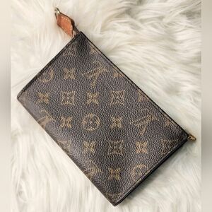 Louis Vuitton Bucket Pochette Monogram PM